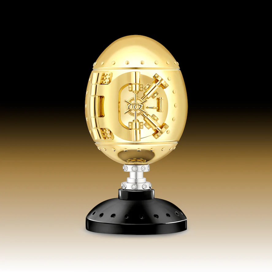 Fabergé x 007 Goldfinger Egg Objet - Numbered Edition - Image 3