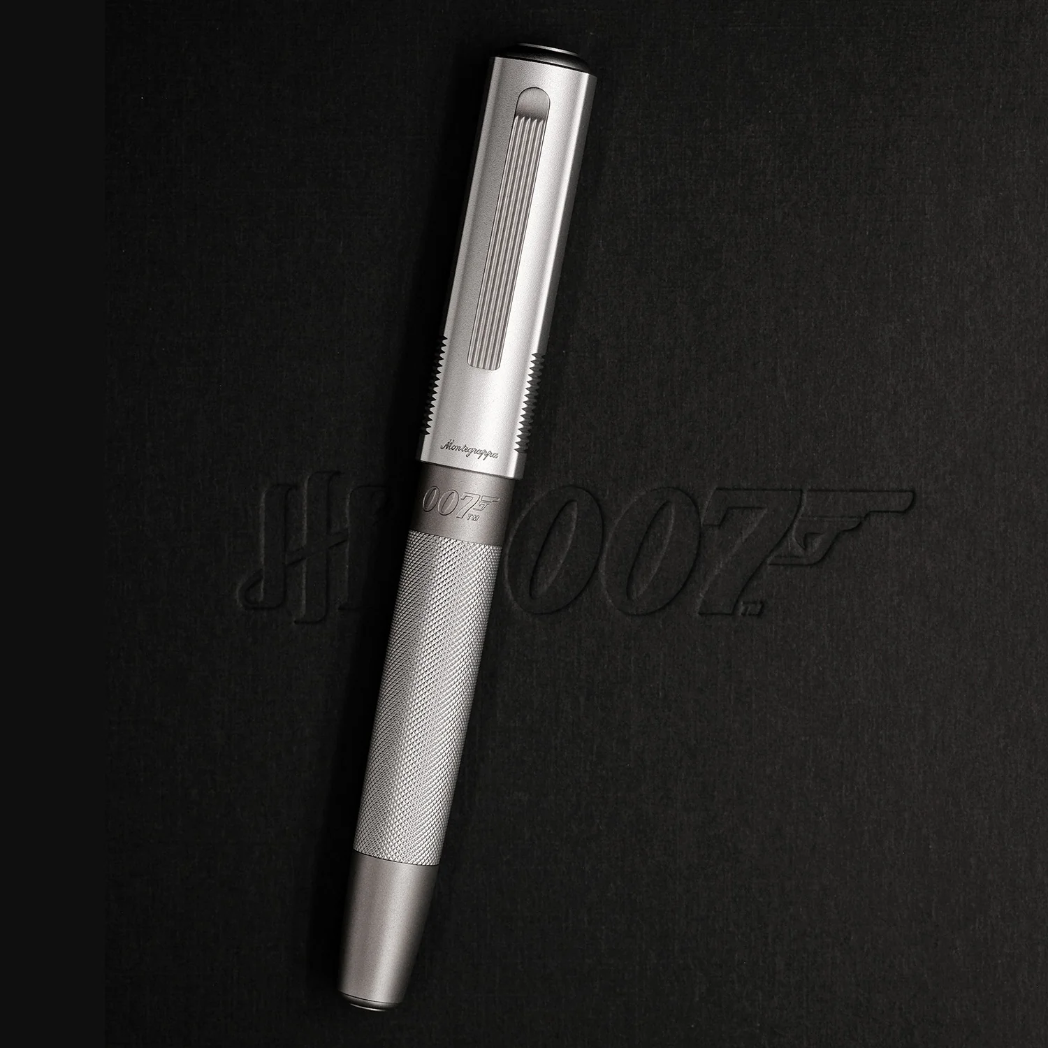 James Bond 007 Special Issue Fountain Pen - Silver Edition - By Montegrappa (Pre-order) - Image 7