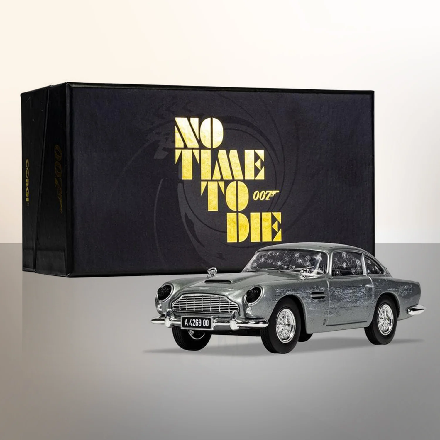 James Bond Aston Martin DB5 Model Car - No Time To Die Edition - By Corgi - Image 2