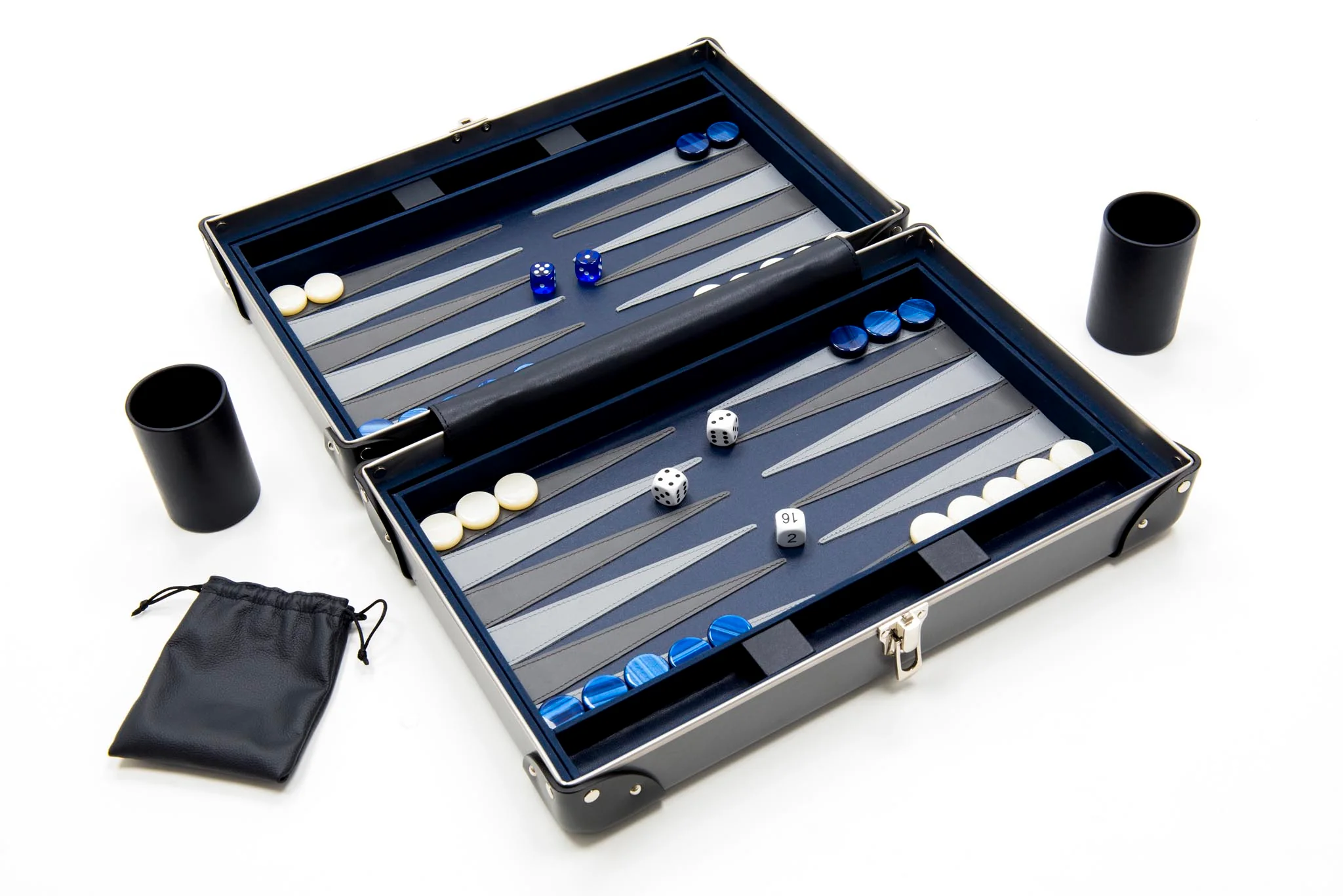 James Bond Backgammon Set - By Globe-Trotter - Image 5