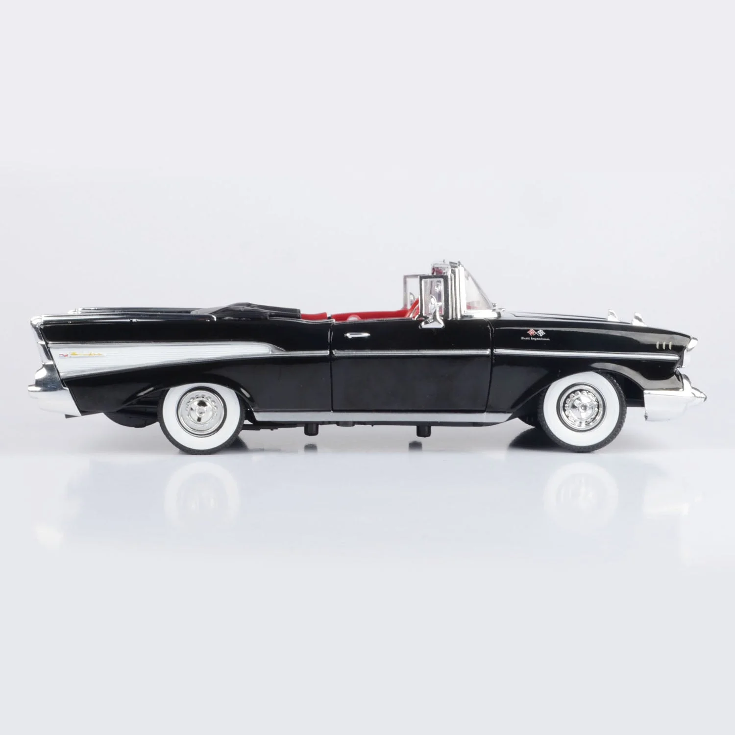 James Bond Chevy Bel Air Model Car - Dr. No Edition - By Motormax - Image 2