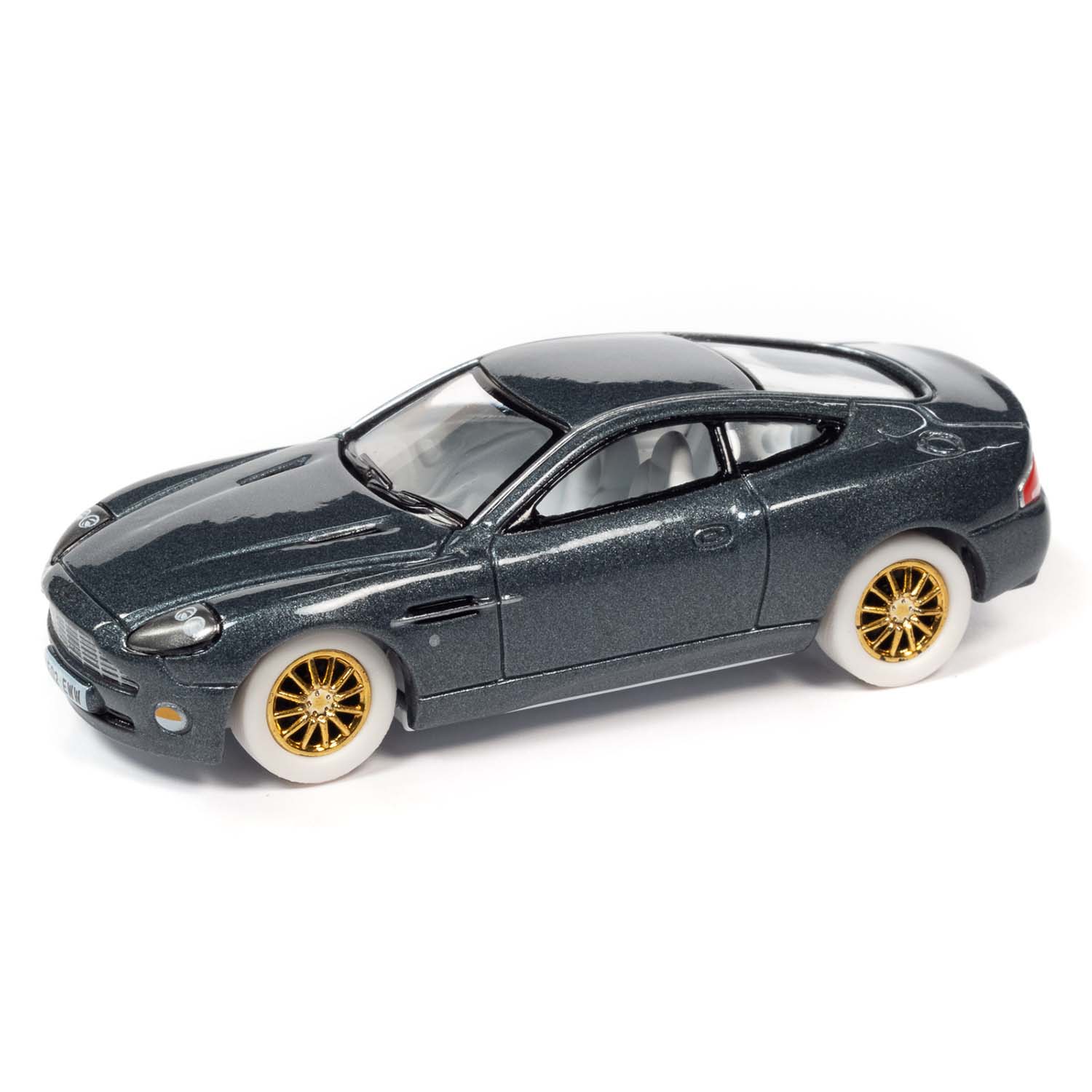 James Bond Ford Mustang & Aston Martin V12 Vanquish Two Car Diorama Set - By Johnny Lightning - Image 10
