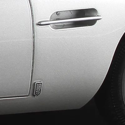 James Bond Goldfinger Aston Martin DB5 Model Car Kit - Subscription - By Agora Models - Image 11