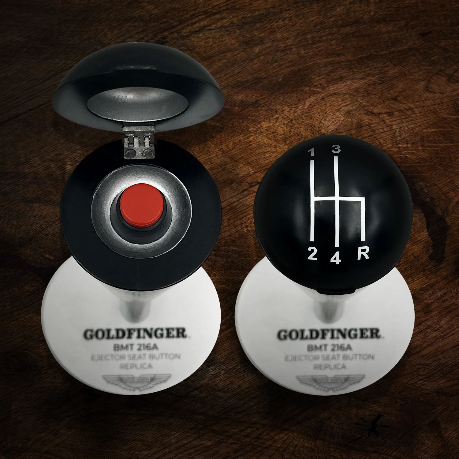 James Bond Goldfinger DB5 Ejector Seat Button Prop Replica - Numbered Edition - Image 3