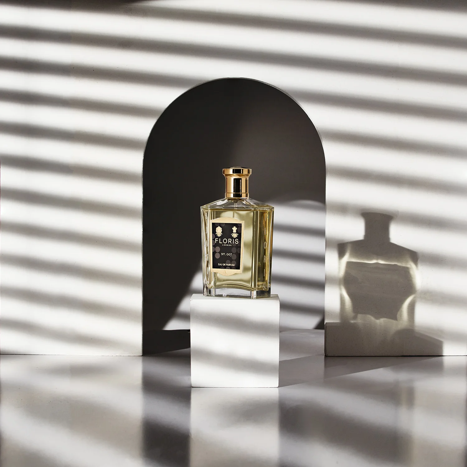 No.007 Eau De Parfum - By Floris (100ml) - Image 3