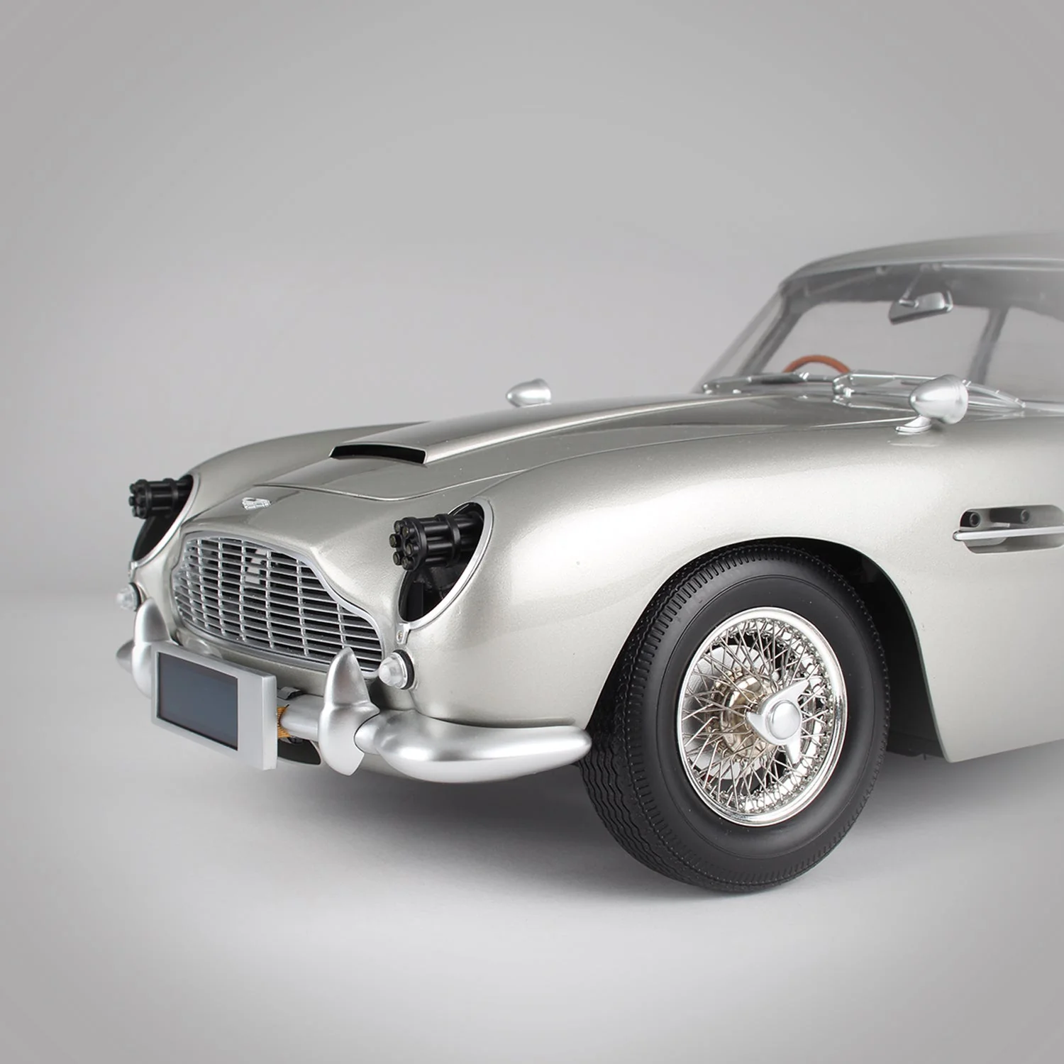 James Bond No Time To Die Aston Martin DB5 Model Car Kit - Numbered Collector's Edition - By Agora Models - Image 20