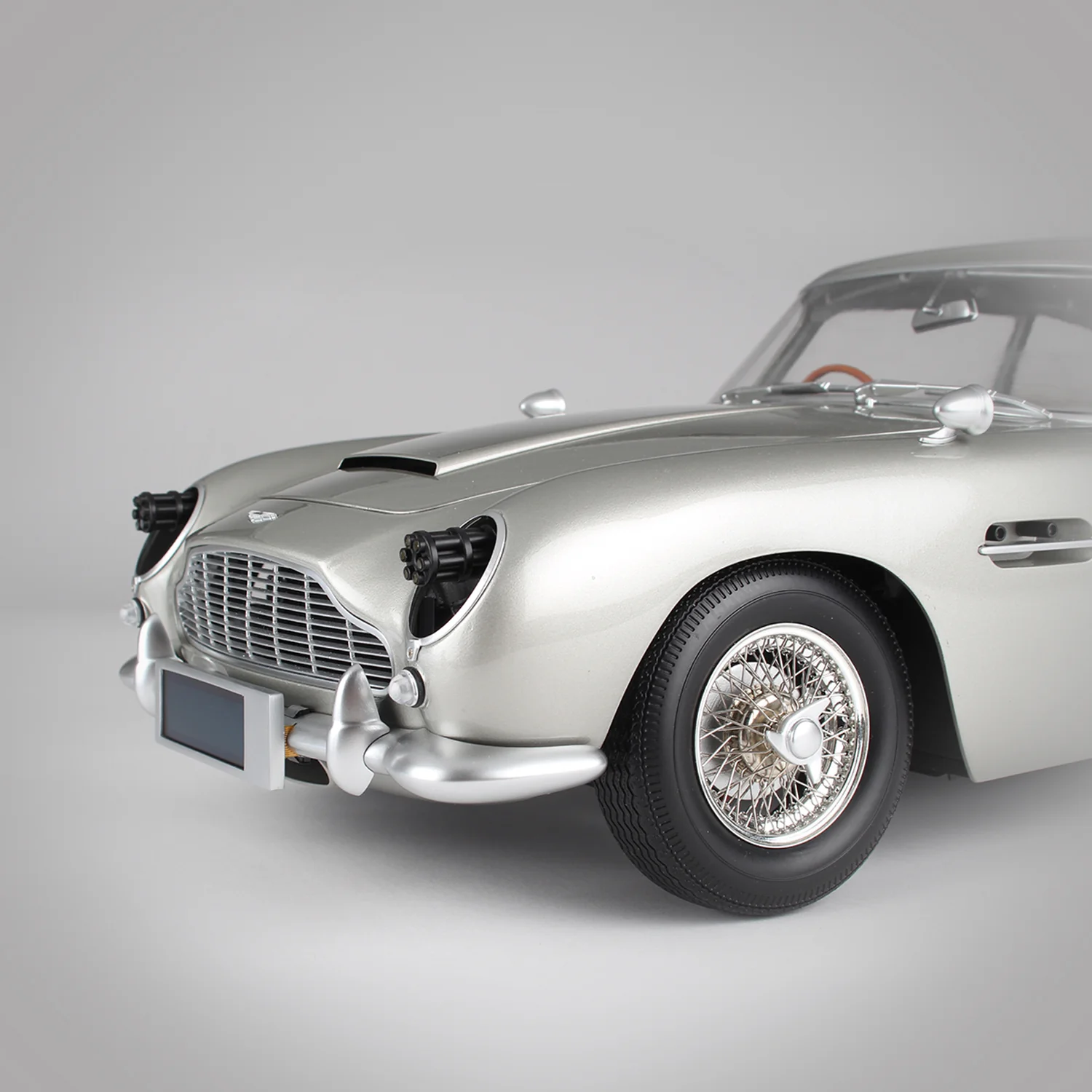 James Bond No Time To Die Aston Martin DB5 Model Car Kit - By Agora Models - Image 19