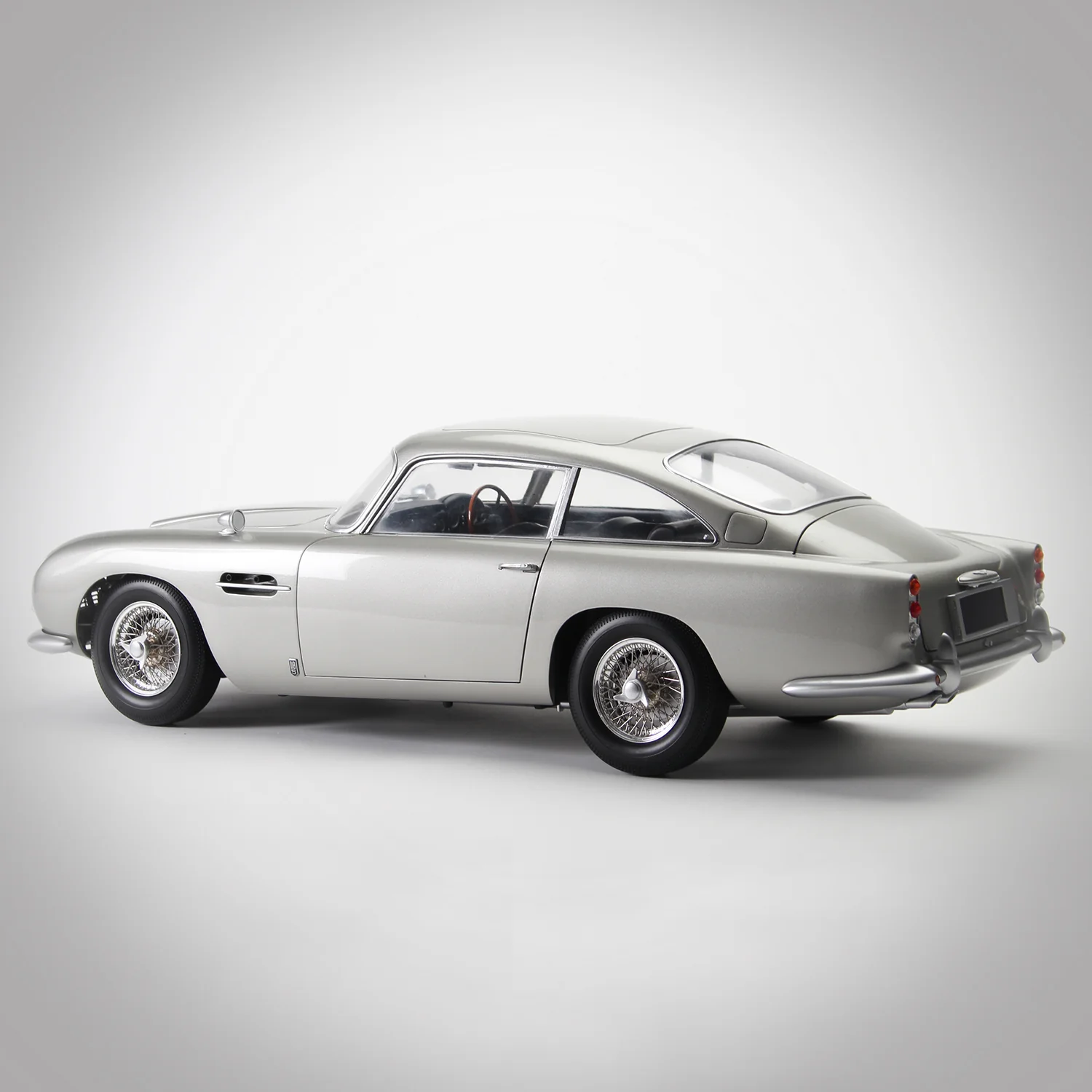 James Bond No Time To Die Aston Martin DB5 Model Car Kit - By Agora Models - Image 24