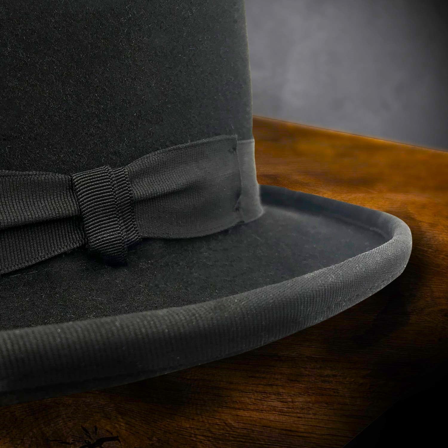 James Bond Oddjob Hat Prop Replica - Goldfinger Numbered Edition - Image 6
