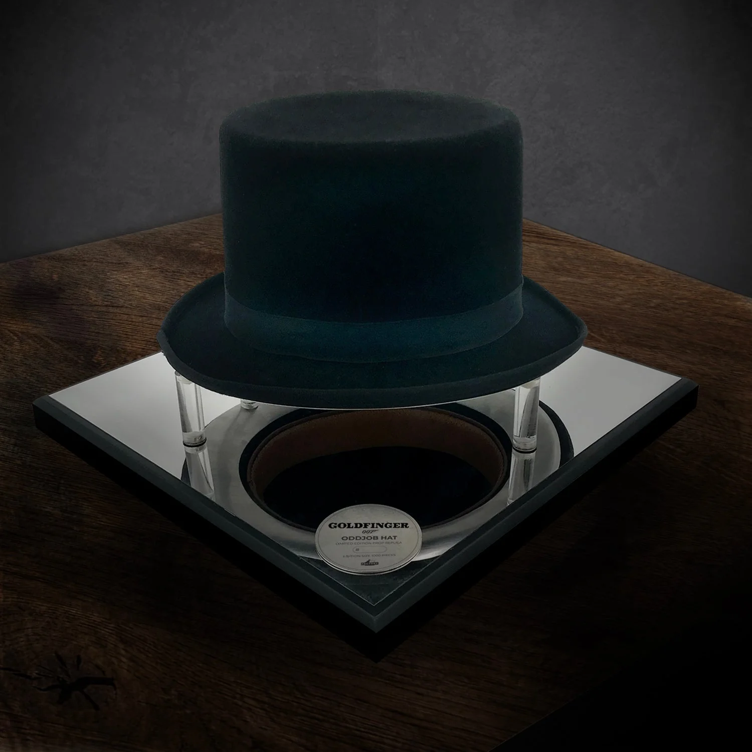 James Bond Oddjob Hat Prop Replica - Goldfinger Numbered Edition - Image 9