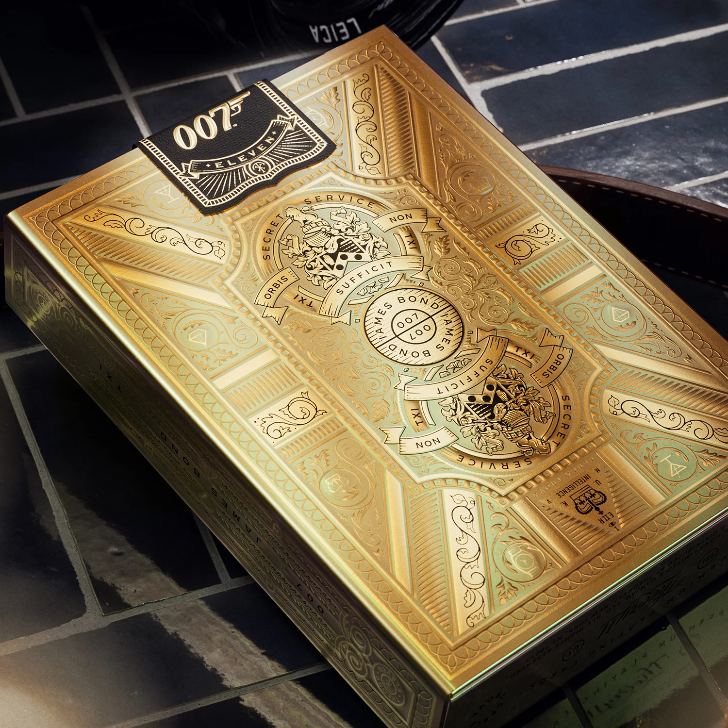 James Bond Secret Pen & Card Box Set - Gold Edition - By theory11 - Image 8