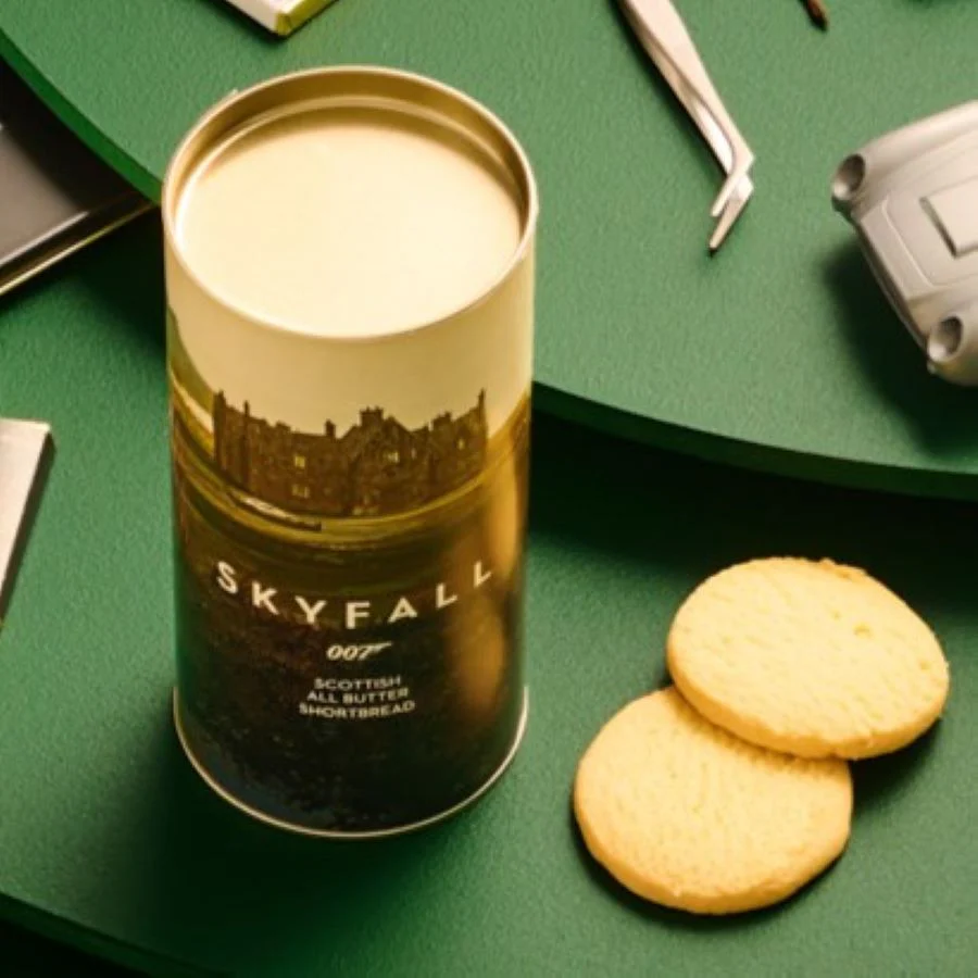 James Bond Skyfall Scottish All Butter Shortbread (160g)  (Outlet Item) - Image 2