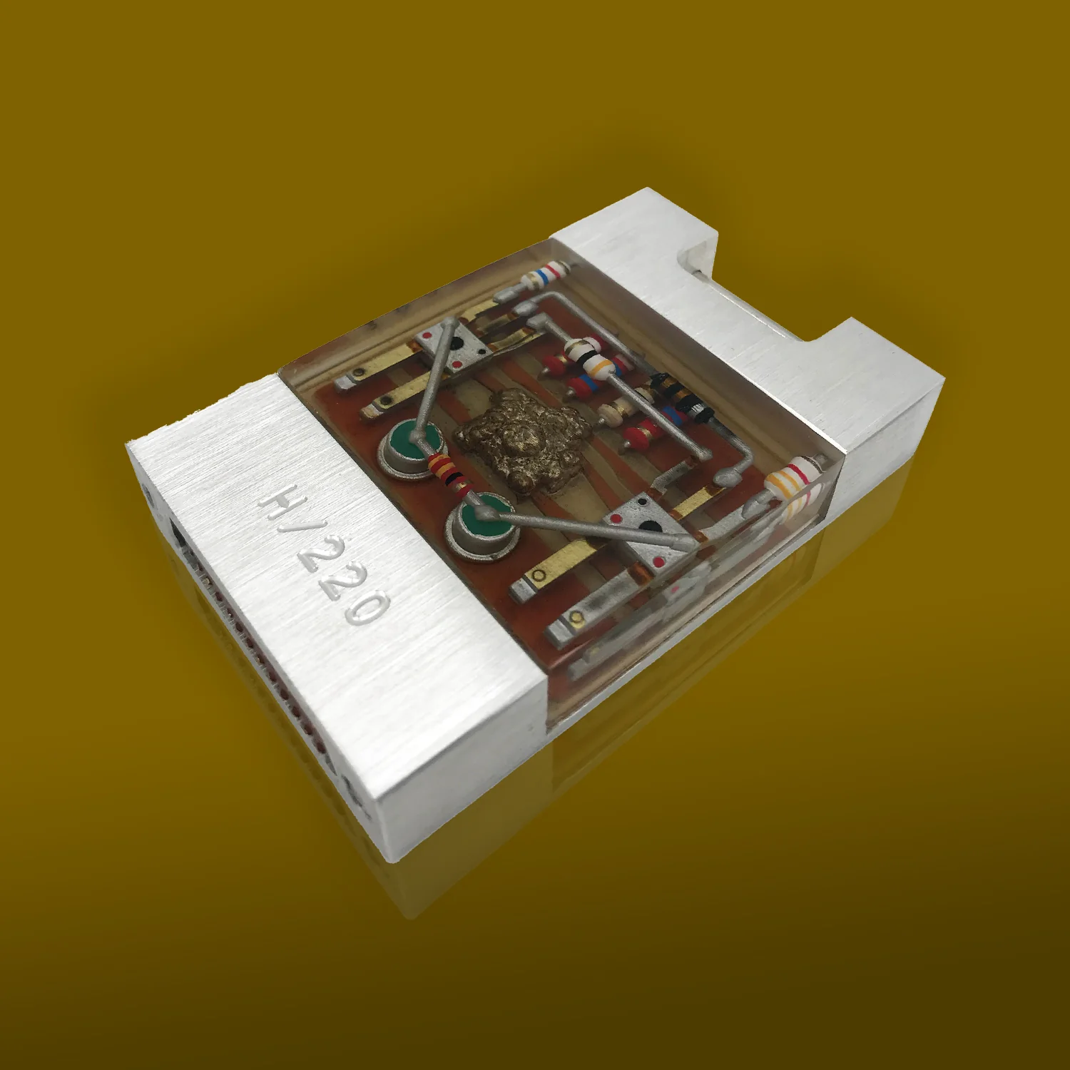 James Bond Solex Agitator Prop Replica - The Man With The Golden Gun Numbered Edition - Image 9