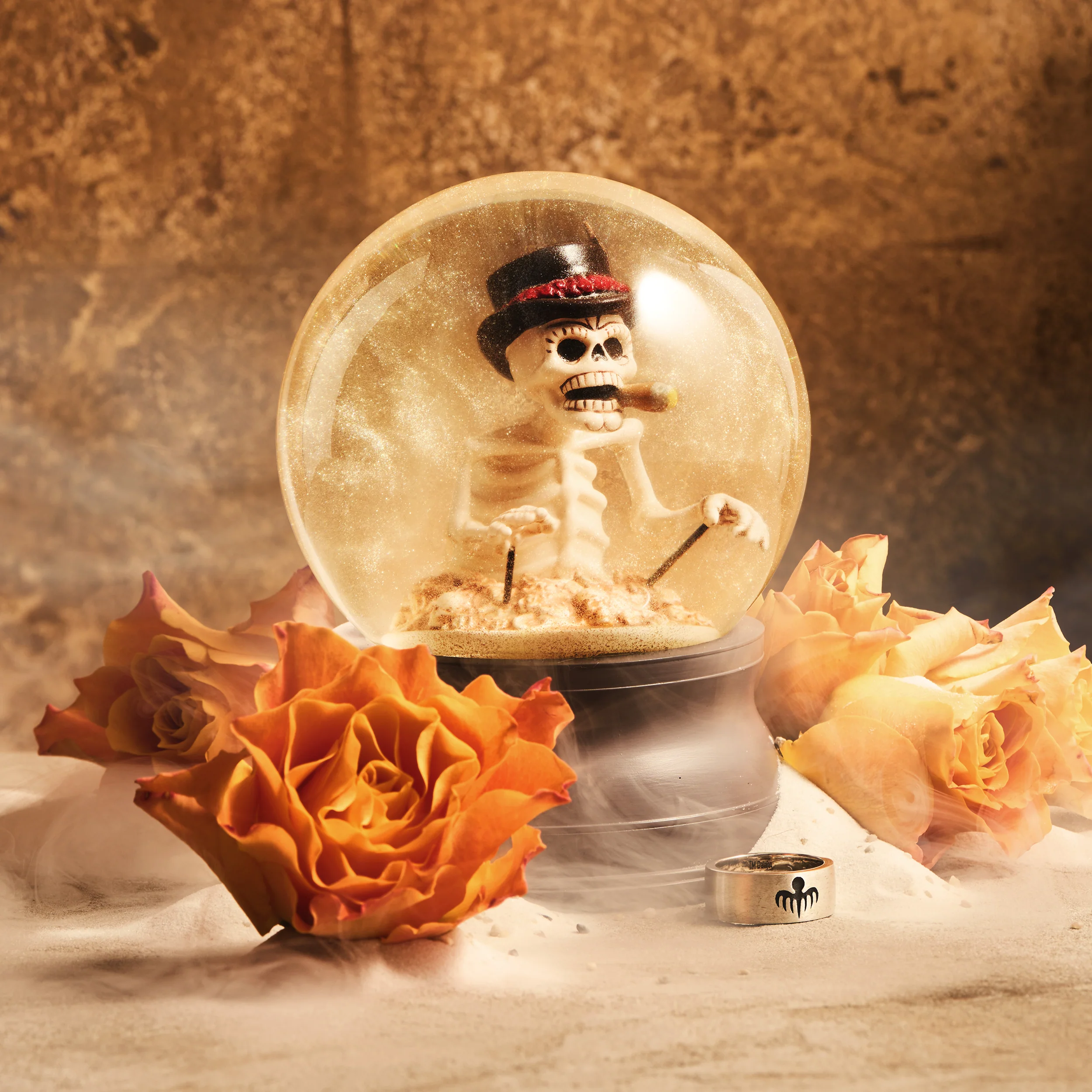 James Bond Spectre Day Of The Dead Smoke Globe - Limited Edition - Image 3