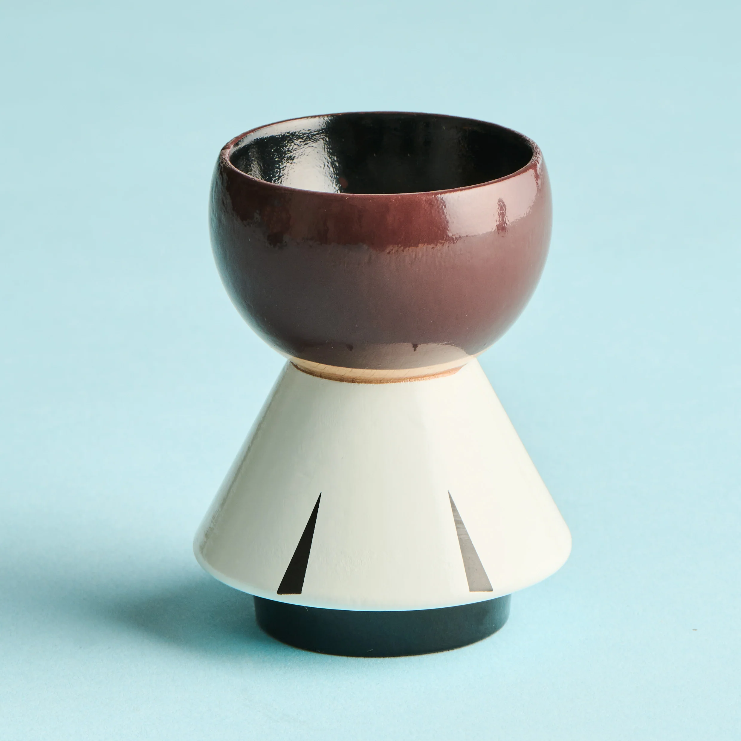 The James Egg Cup - White Dinner Jacket Edition (Outlet Item) - Image 3