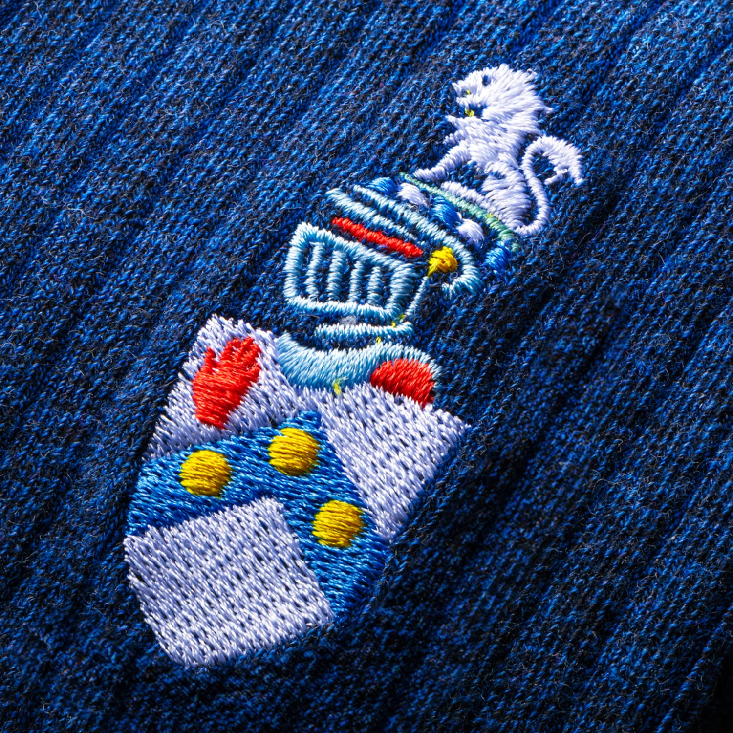 James Bond Two Sock Giftbox - Heraldry Edition - By The London Sock Exchange - Image 3