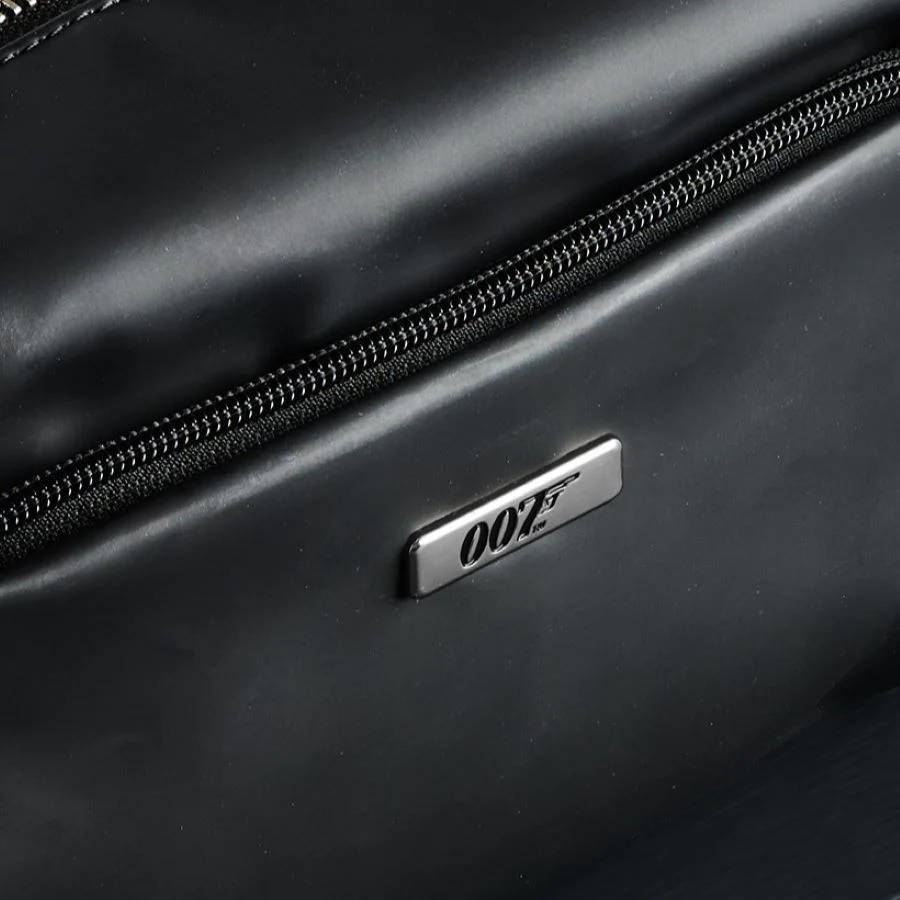 James Bond Wash Bag - Image 3