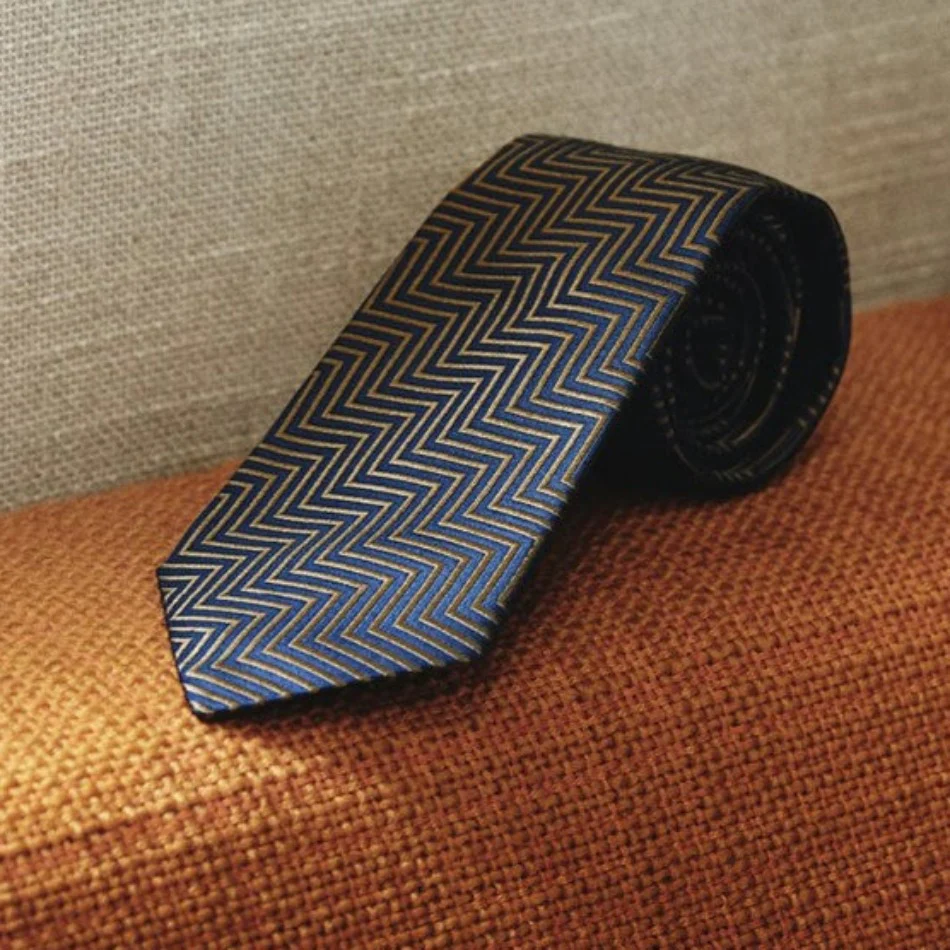 James Bond Zig Zag Silk Tie - The World Is Not Enough Edition - By Turnbull & Asser - Image 3