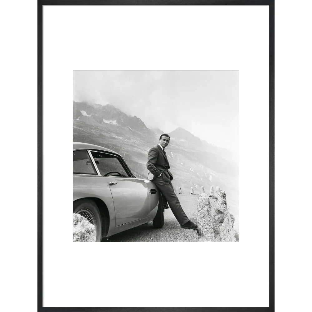 James Bond Goldfinger Publicity Still Framed Art Print - By King & McGaw - Image 15