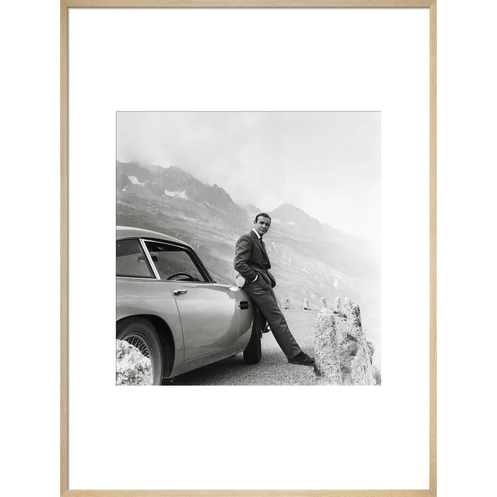 James Bond Goldfinger Publicity Still Framed Art Print - By King & McGaw - Image 17