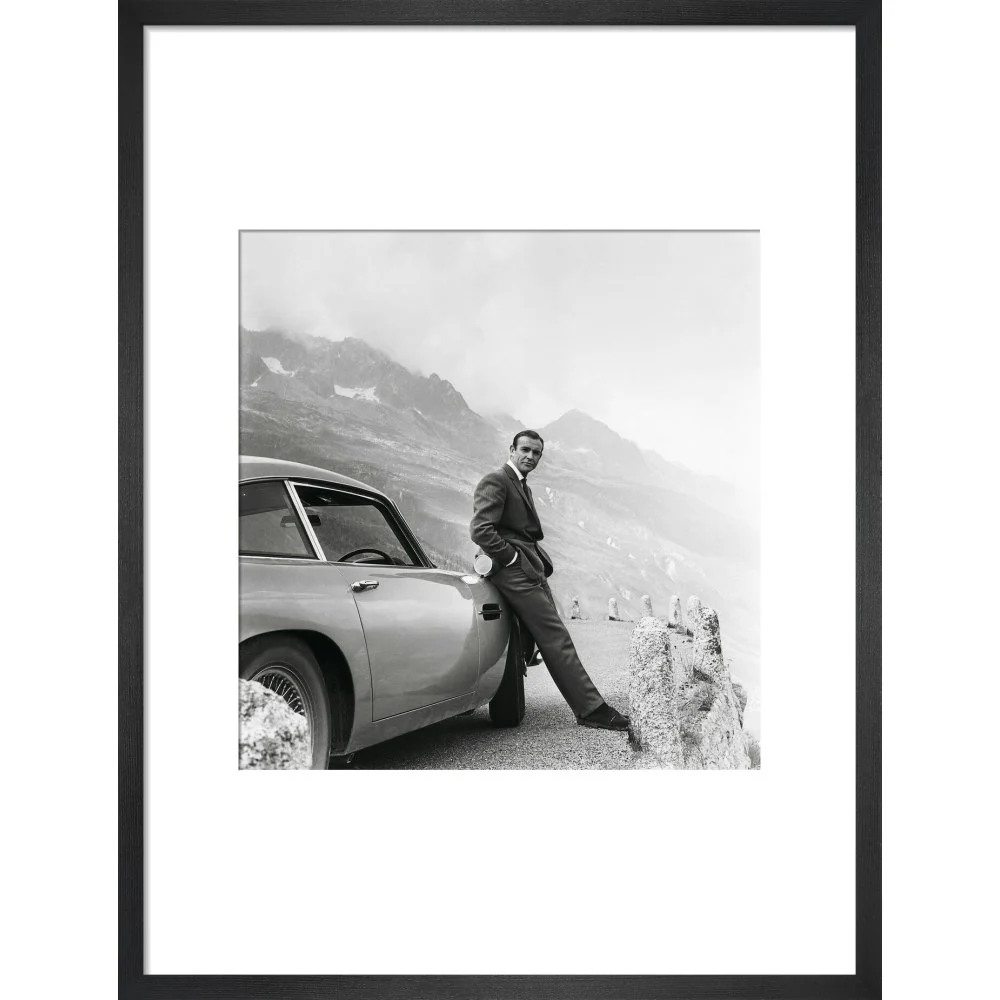James Bond Goldfinger Publicity Still Framed Art Print - By King & McGaw - Image 7