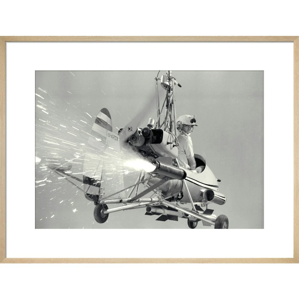 James Bond You Only Live Twice Little Nellie Studio Still Framed Art Print - By King & McGaw - Image 13