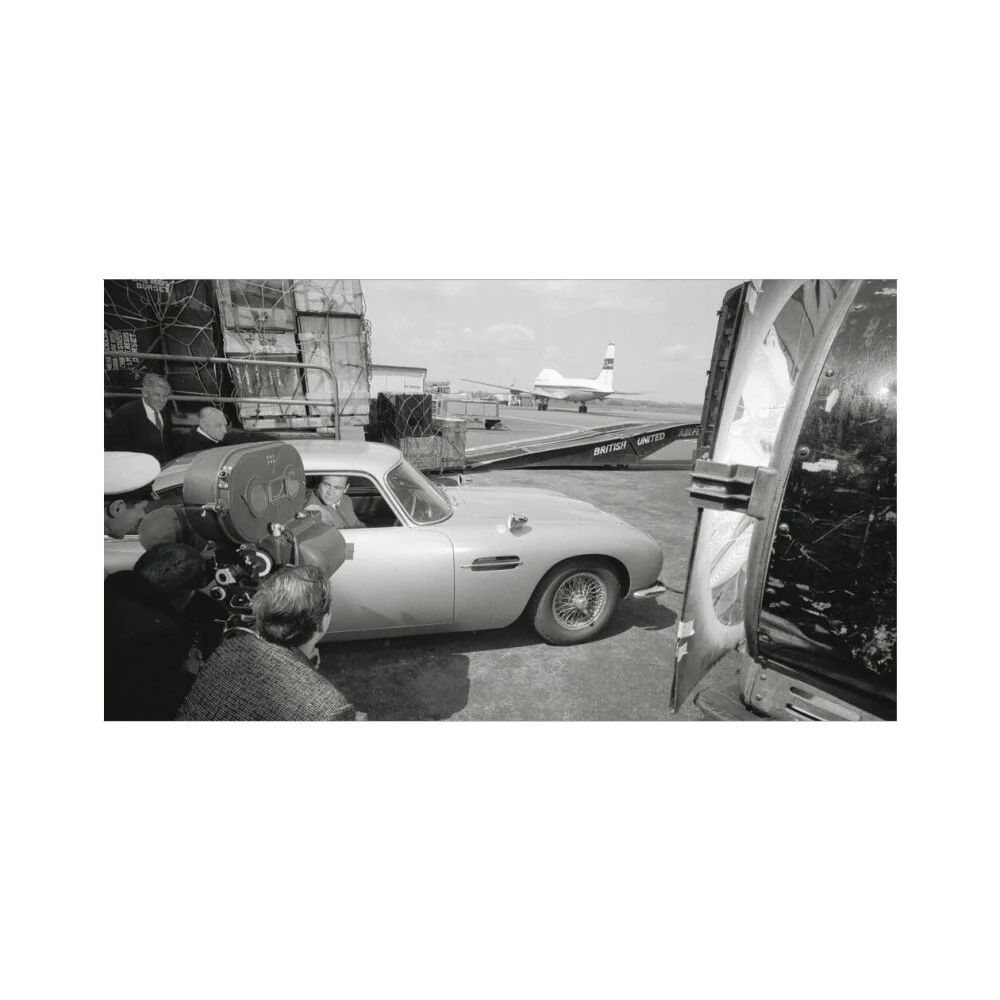 James Bond Goldfinger DB5 Framed Art Print - By King & McGaw - Image 14